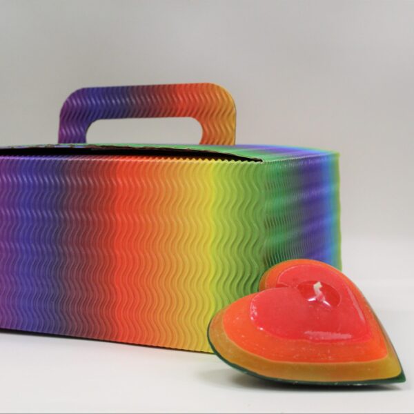 Regenboogbox - Hartjeskaars